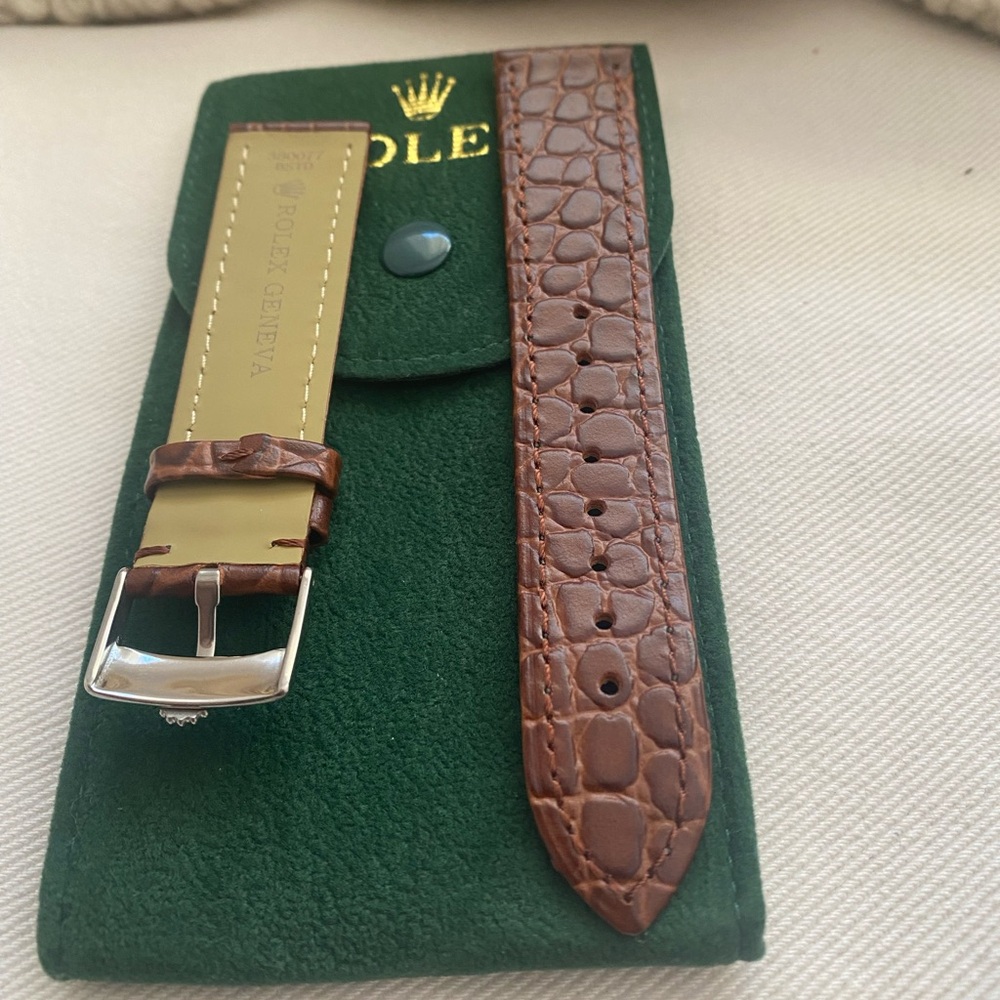 Rolex Brown Croc-Embossed Leather Watch Strap with Silver Buckle 20mm - Picture 2 of 3